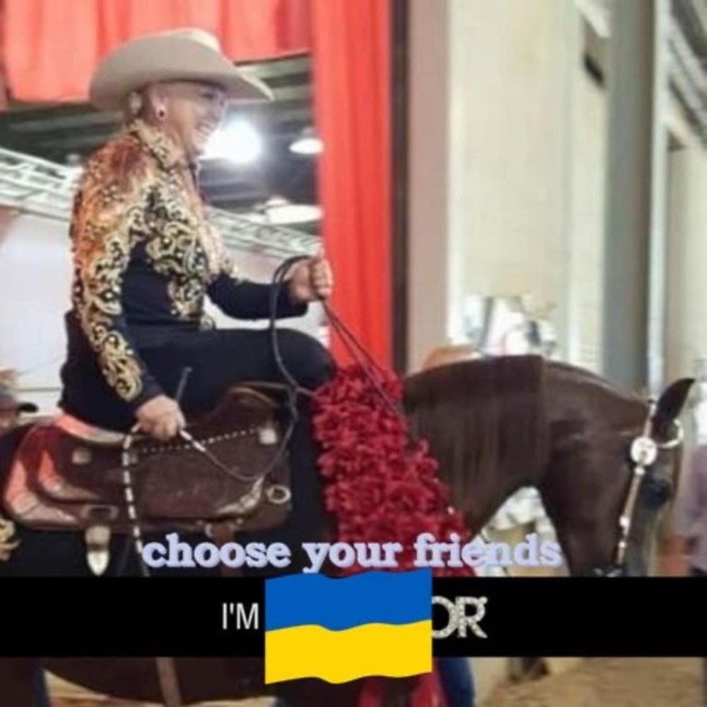 Meet your Posher, Bobbi